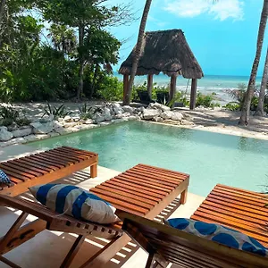 https://casa-paamul.quintano-roohotels.com